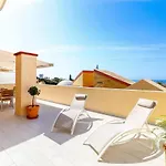 Апартаменты Romana Playa Beachfront Марбелья