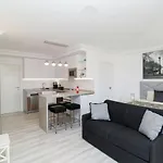 Апартаменты Romana Playa Beachfront *