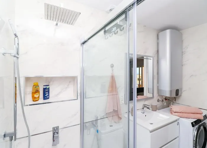 Апартаменты Romana Playa Beachfront Марбелья