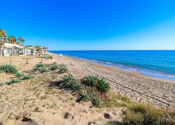 Romana Playa Beachfront Apartament *